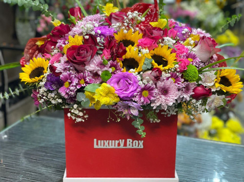 باکس گل بهاری ترکیبی